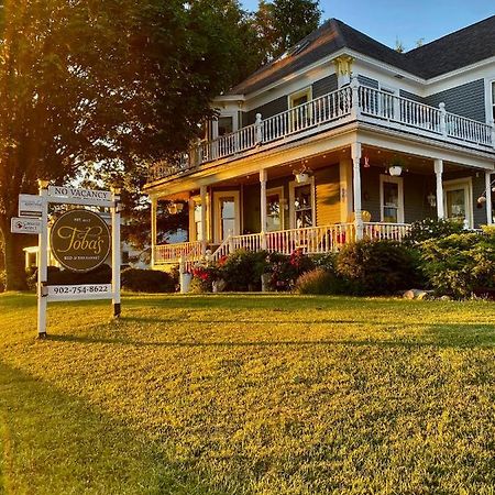 Toba'S Bed & Breakfast ルーネンバーグ エクステリア 写真