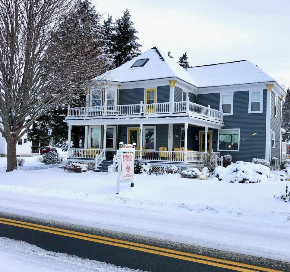 Toba'S Bed & Breakfast ルーネンバーグ エクステリア 写真