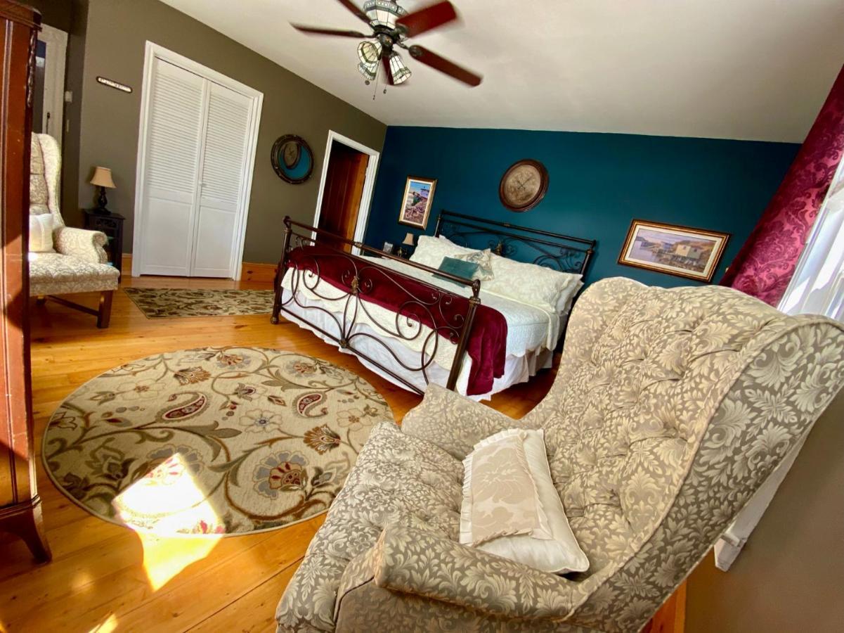 Toba'S Bed & Breakfast ルーネンバーグ エクステリア 写真
