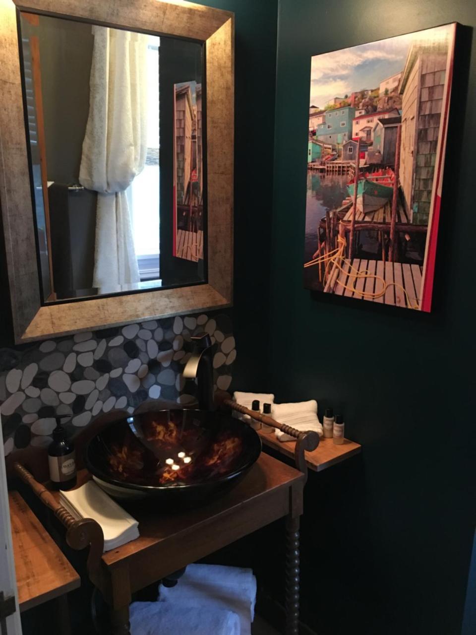 Toba'S Bed & Breakfast ルーネンバーグ エクステリア 写真
